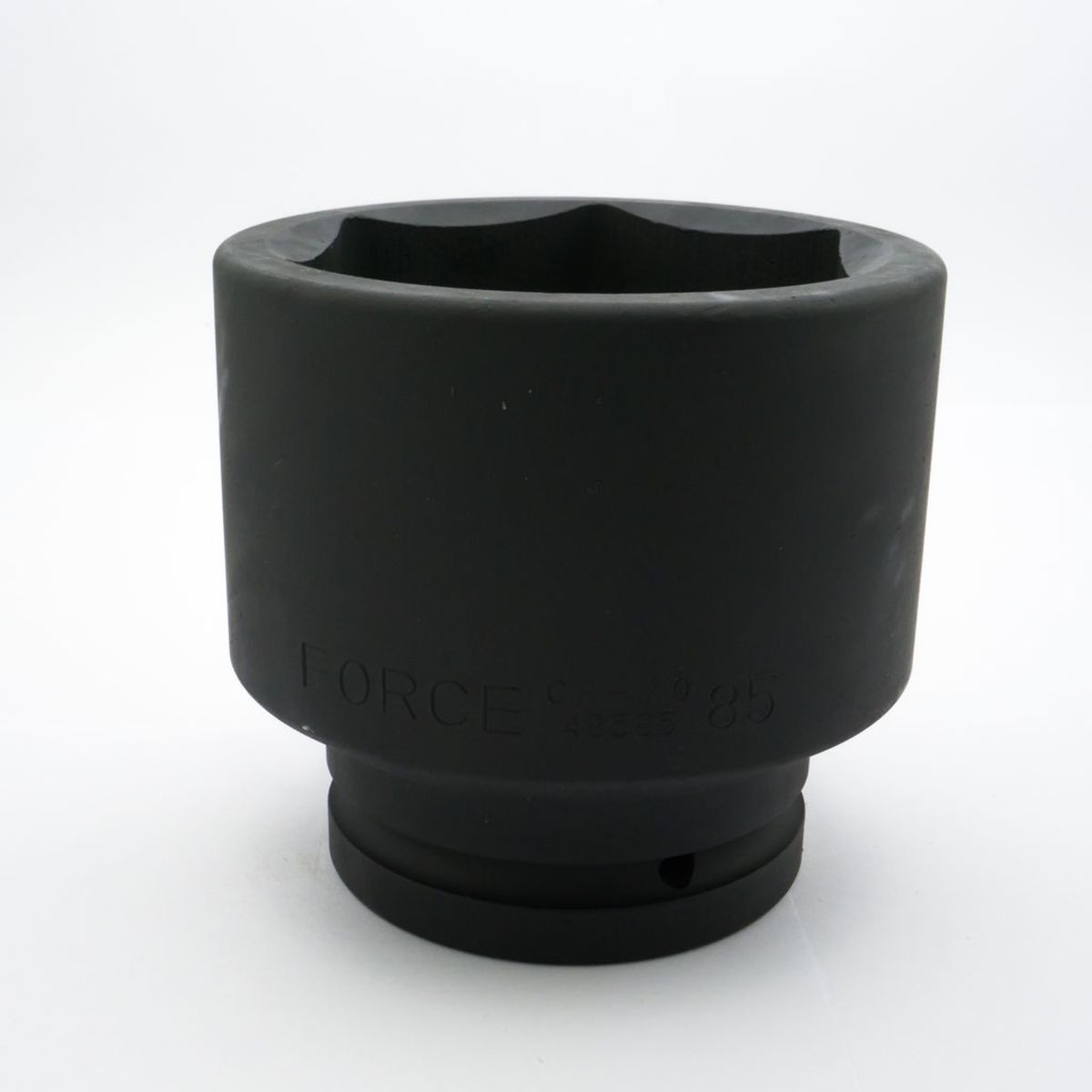 48585 ลูกบ๊อกซ์ลม 6PT. 105MM 1