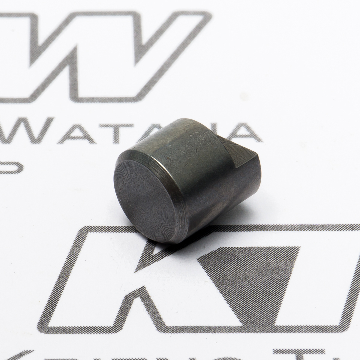 AA-1.3B #025 CLUTCH KEY