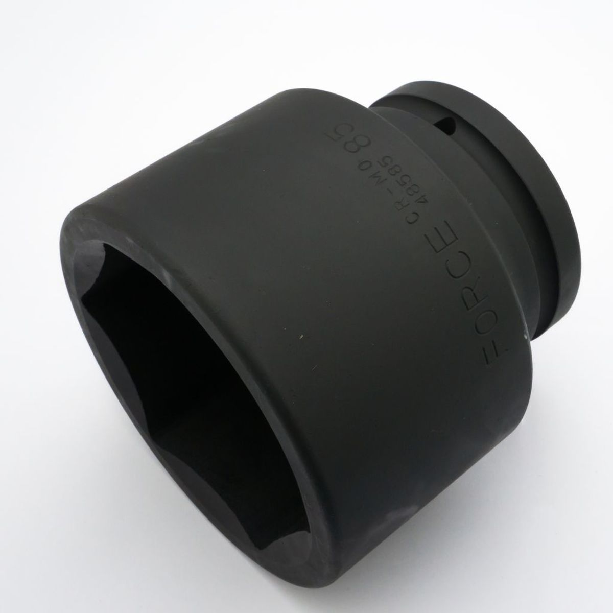 48585 ลูกบ๊อกซ์ลม 6PT. 105MM 1