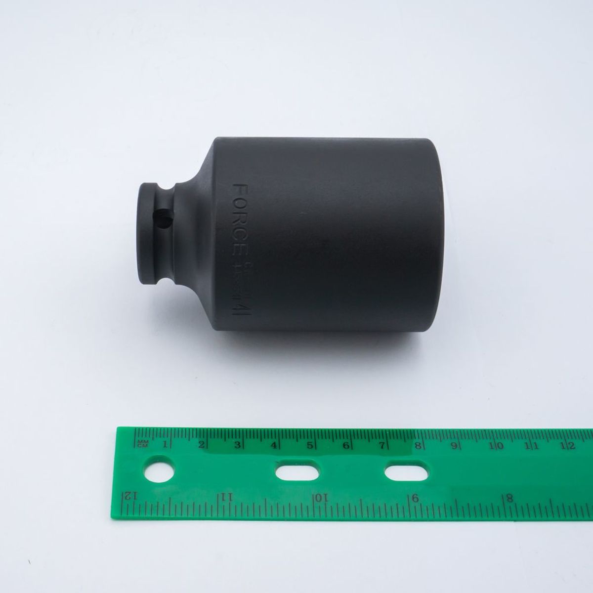 4458541 ลูกบ๊อกซ์ลม6PT.85MM 1/2