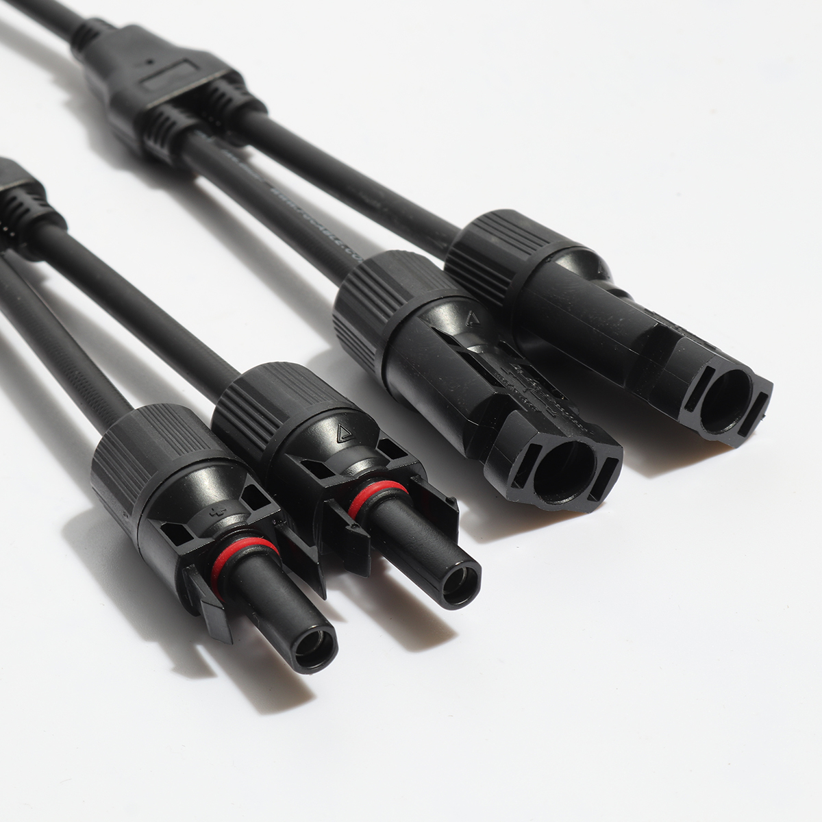 MC-4 เข้า 2 ออก 1 ข้อต่อสายไฟสำหรับโซล่า