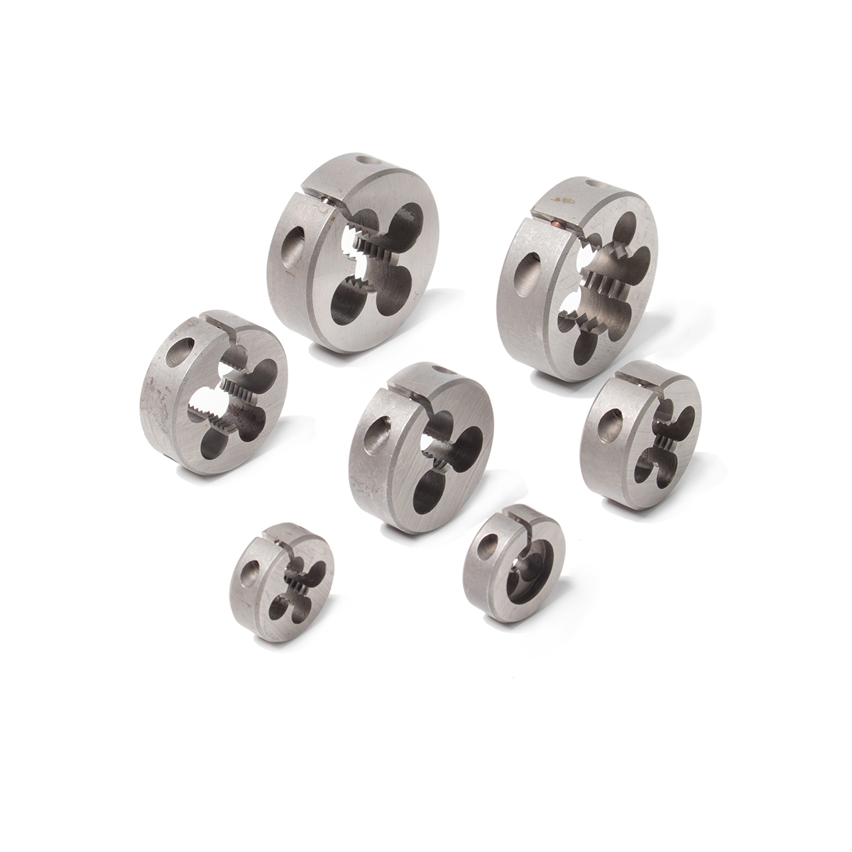 ลูกต๊าปกลม M 16X1.50(1 1/2