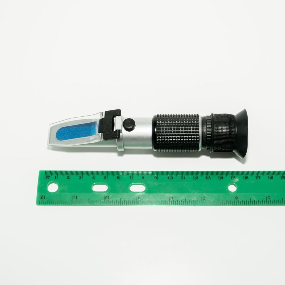 9G0303 เครื่องตรวจวัดคุณภาพน้ำยา