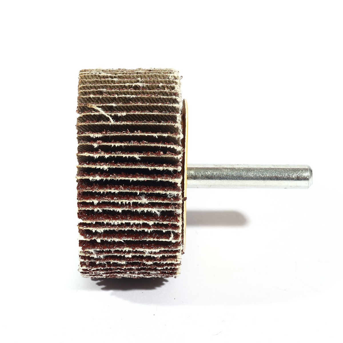 ล้อทราย มีแกน 50 X 25 X 6MM #40