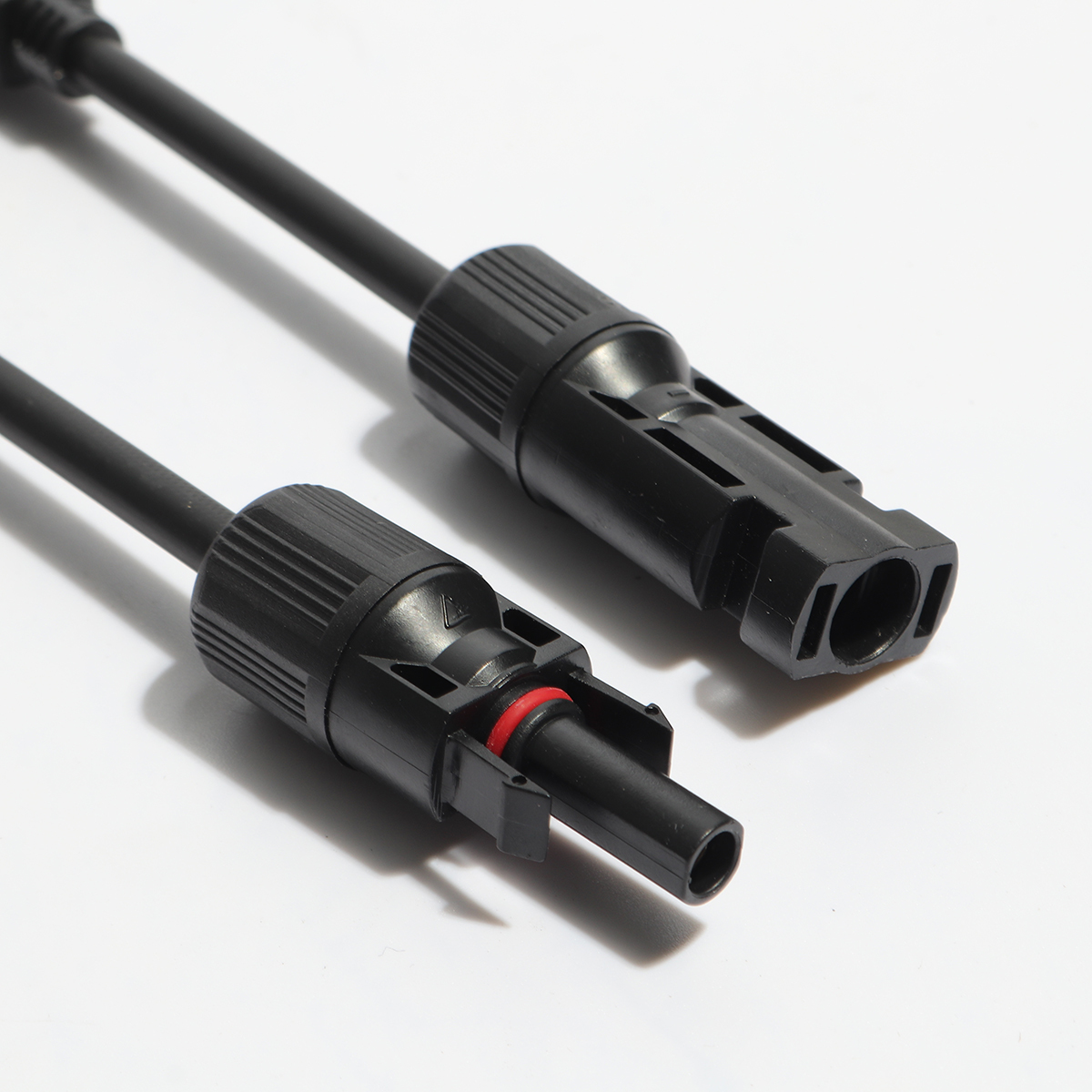 MC-4 เข้า 2 ออก 1 ข้อต่อสายไฟสำหรับโซล่า