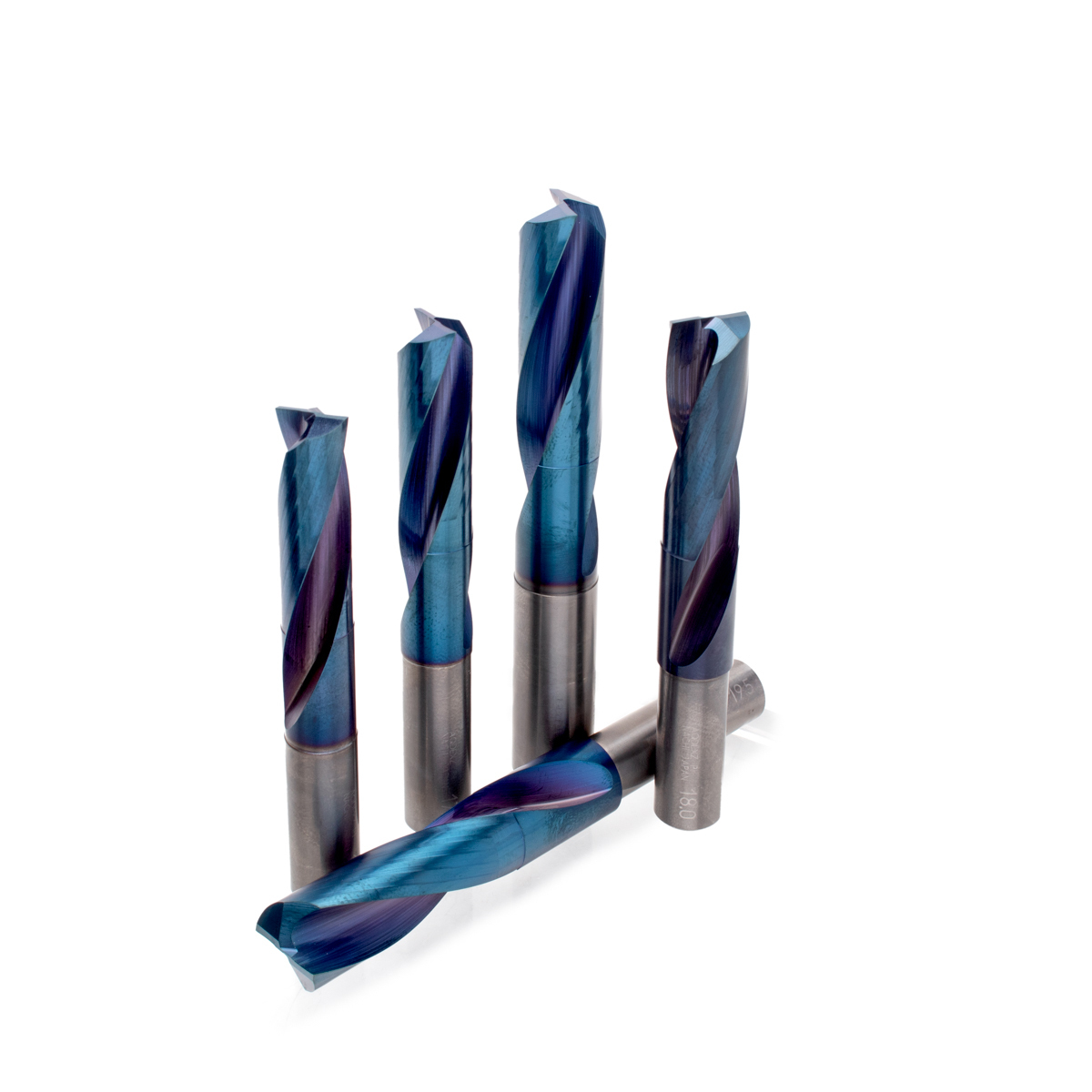L9610_10.04MM AQUA DRILLS EX FLAT