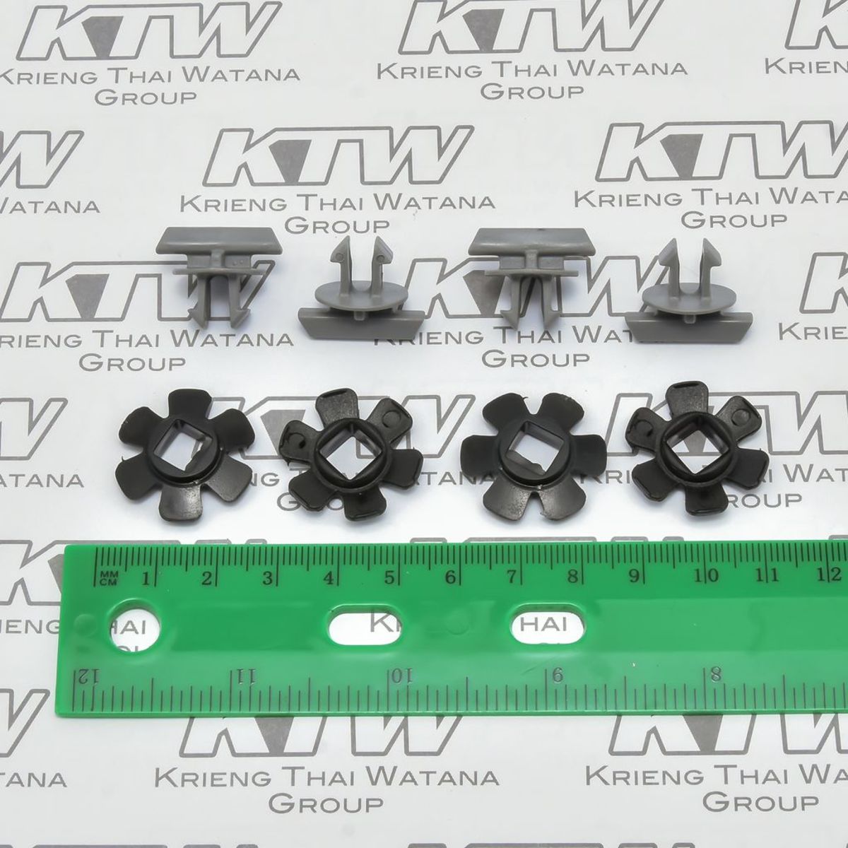 CLOSURE PARTS SET FOR REPLACEMENT