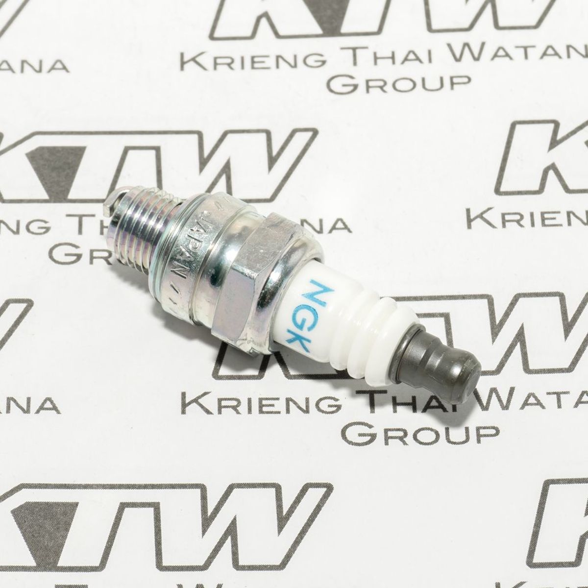 อะไหล่EBH340U#90 หัวเทียน CMR-6A